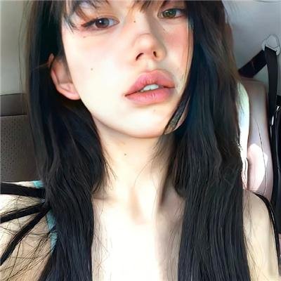 滑板少年